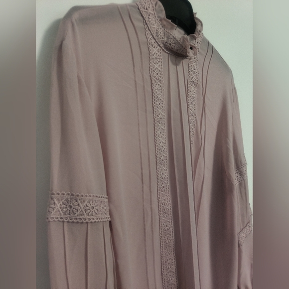 [5x$20] Soho NY Jeans / Mauve Sheer Blouse / Size XL - Picture 3 of 7